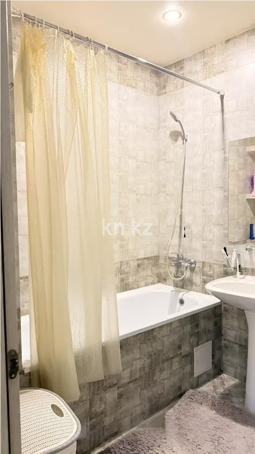 Продажа 2-комнатной квартиры, 54 м² в Алматы - фото 3