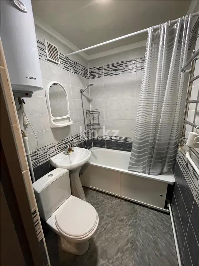 Продажа 1-комнатной квартиры, 32 м², ул. Бирюзова, дом  5 в Караганде - фото 3