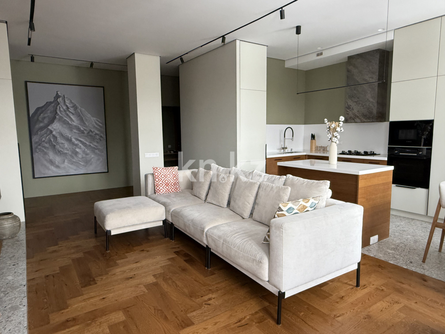 Аренда 3-комнатной квартиры, 103 м², ул. Талапты, дом  34/3к2 в Алматы