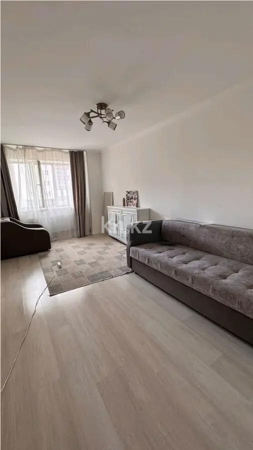 Продажа 1-комнатной квартиры, 38.8 м² в Астане