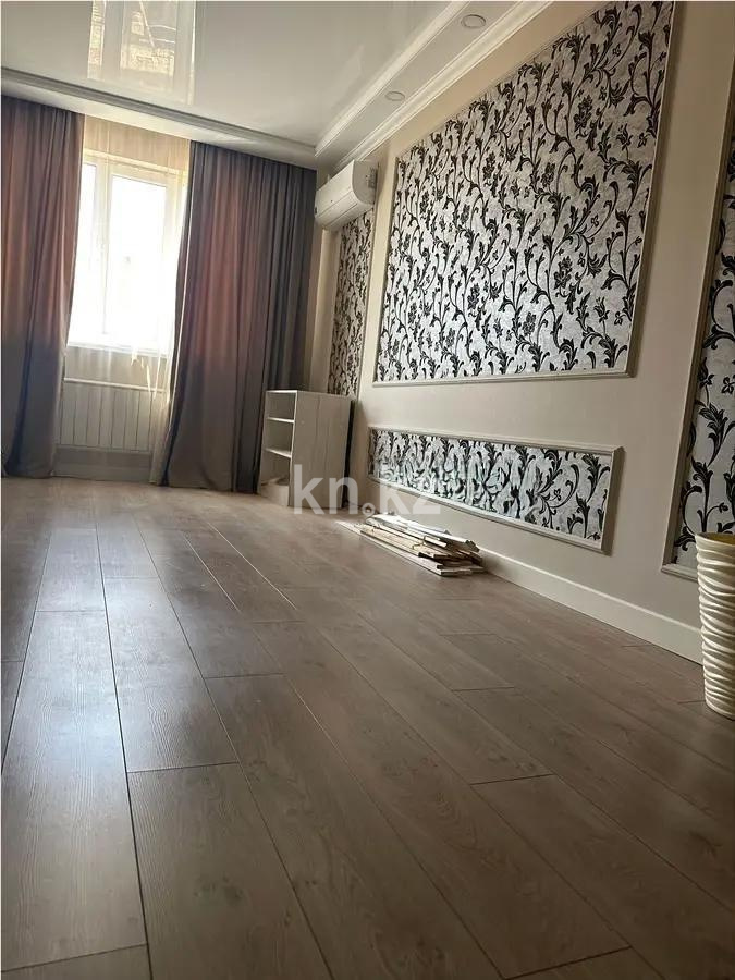 Продажа 2-комнатной квартиры, 59.7 м², ул. Сатпаева, дом  90/62 в Алматы