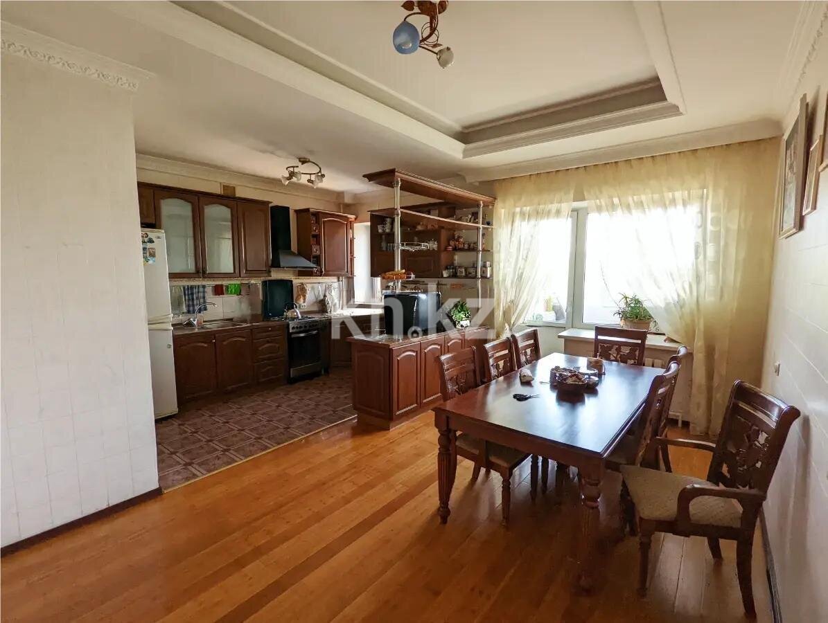 Продажа 4-комнатной квартиры, 172.5 м² в Астане - фото 2