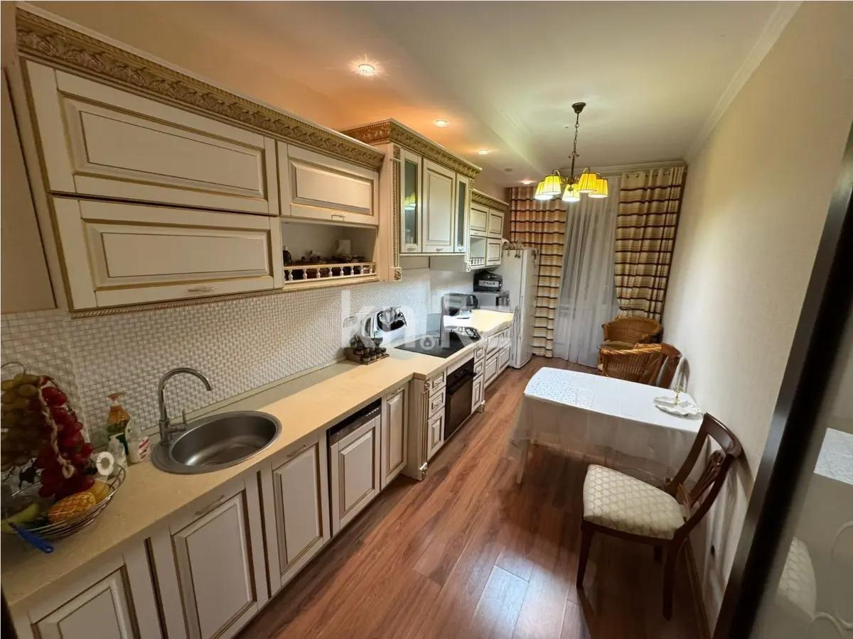 Продажа 2-комнатной квартиры, 85.1 м², ул. Туркестан, дом  2 в Астане - фото 3