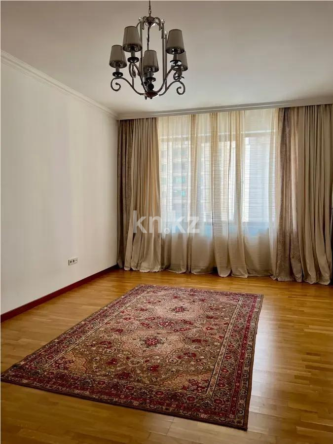 Продажа 3-комнатной квартиры, 134 м², ул. Ходжанова, дом  92 в Алматы - фото 3