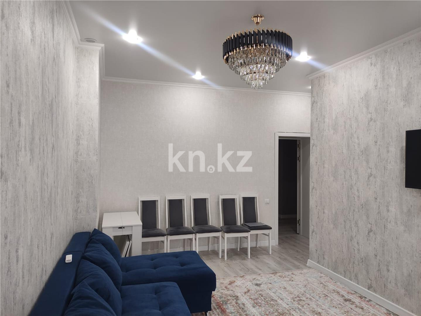 Продажа 3-комнатной квартиры, 80 м², ул. Ашимова в Караганде - фото 2