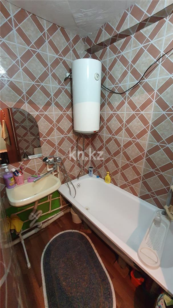 Продажа 3-комнатной квартиры, 59 м², ул. Жекибаева в Караганде - фото 8