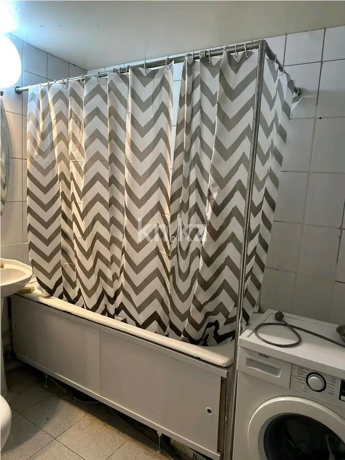 Продажа 3-комнатной квартиры, 62 м², 1 мкр., дом  37 в Алматы - фото 6