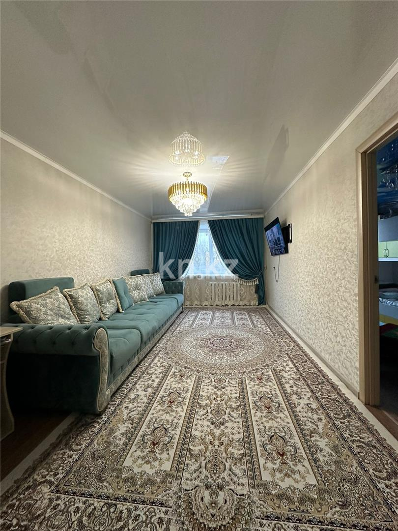 Продажа 3-комнатной квартиры, 60 м², 6-й мкр. в Караганде