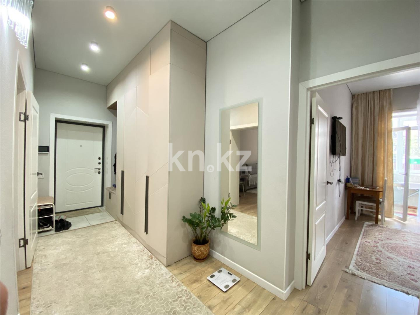 Продажа 3-комнатной квартиры, 67 м², ул. Муканова, дом  55г в Караганде - фото 14