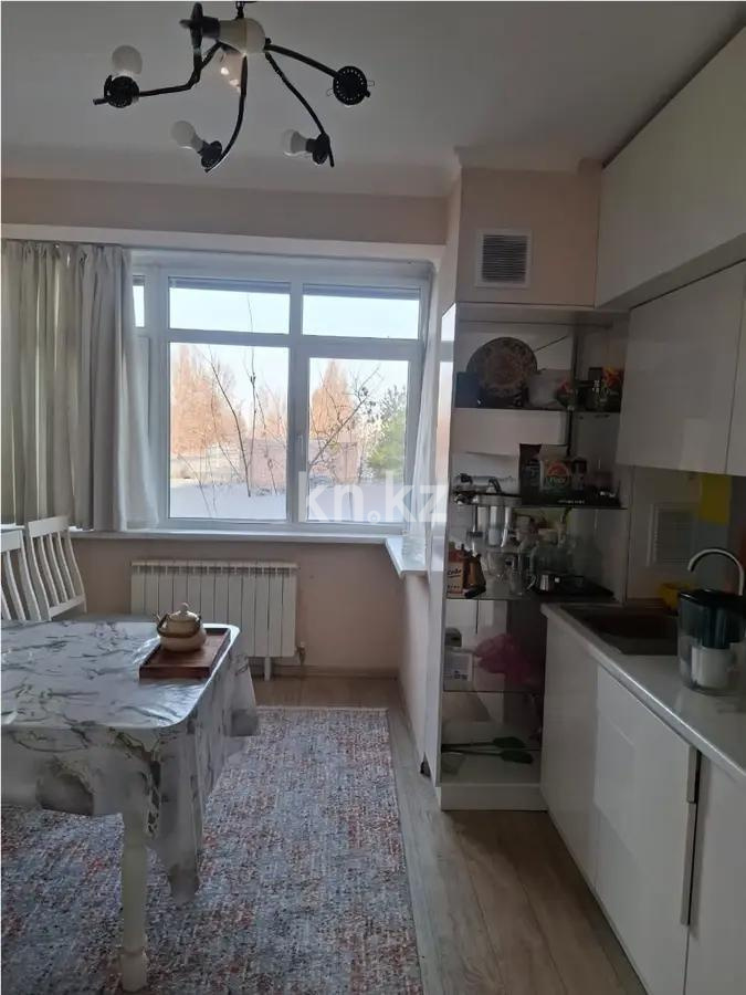 Продажа 2-комнатной квартиры, 57 м², мкр-н Нуркент, дом  5/10 в Алматы - фото 2