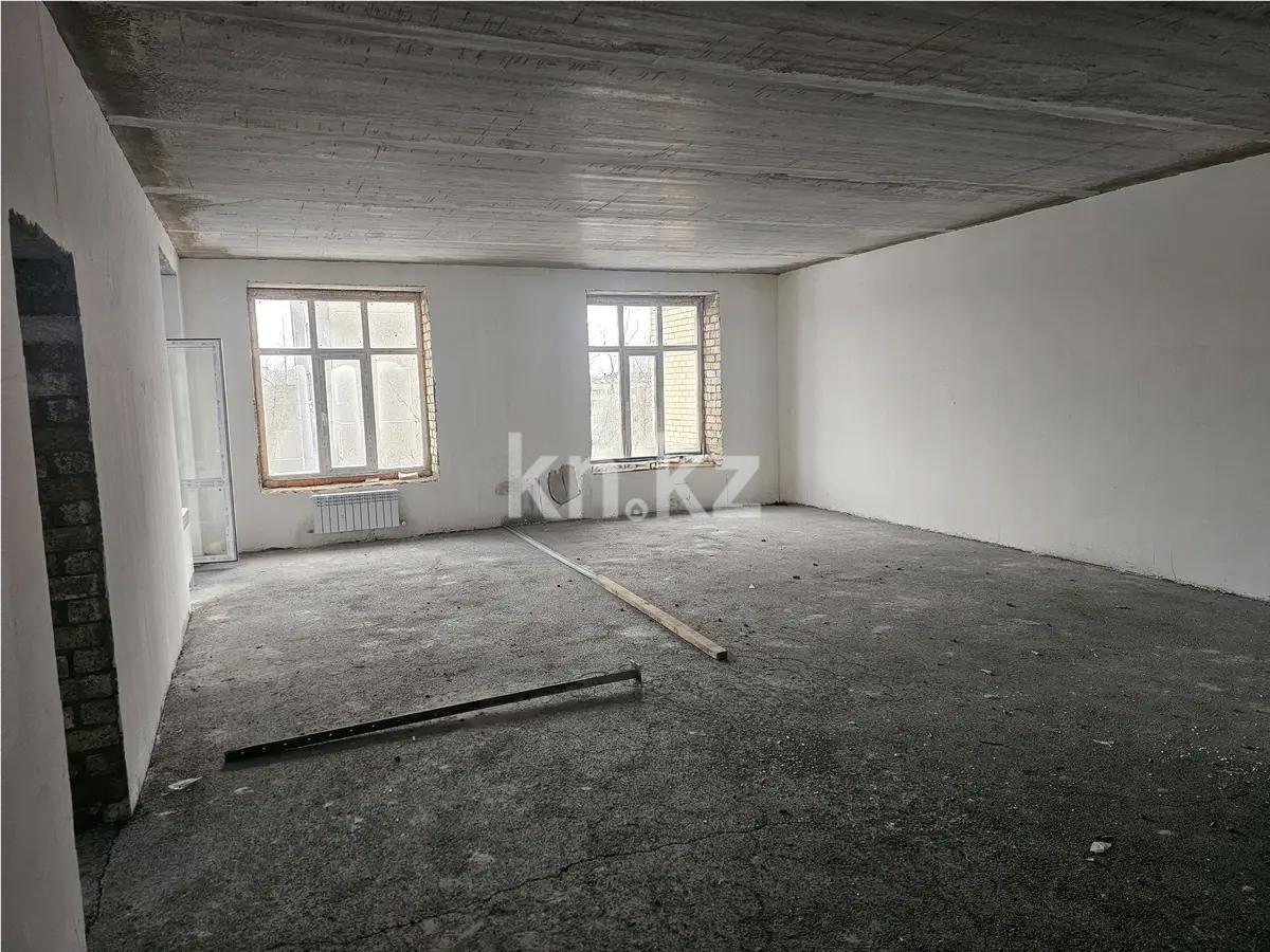 Продажа 3-комнатной квартиры, 98 м² в Караганде