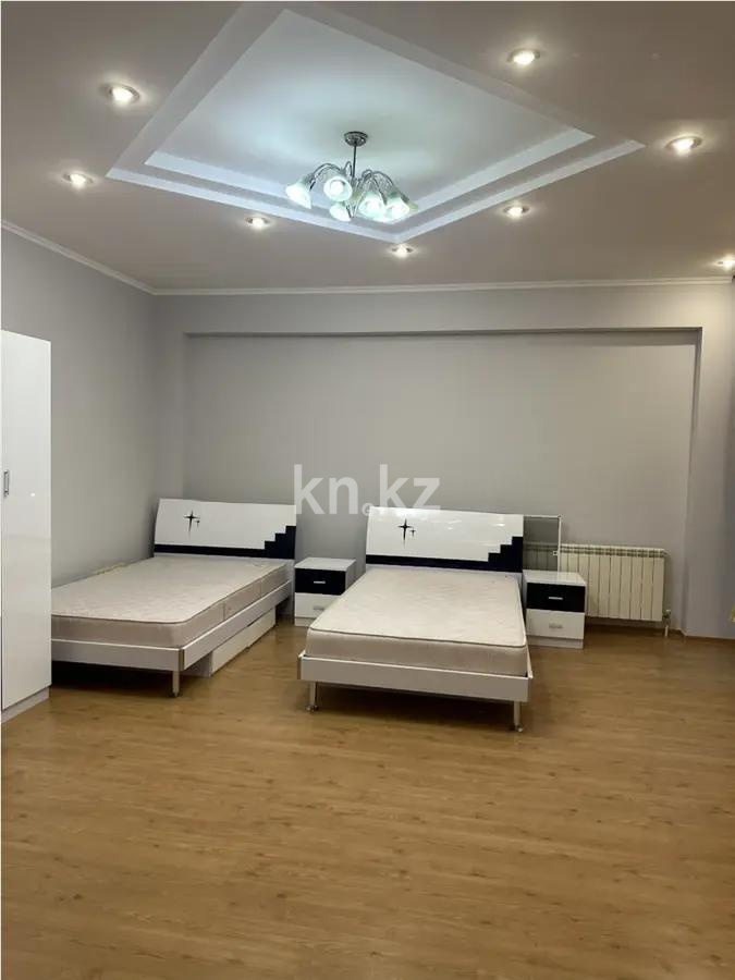 Продажа 5-комнатной квартиры, 185 м², ул. Умбетбаева, дом  77 в Алматы - фото 2