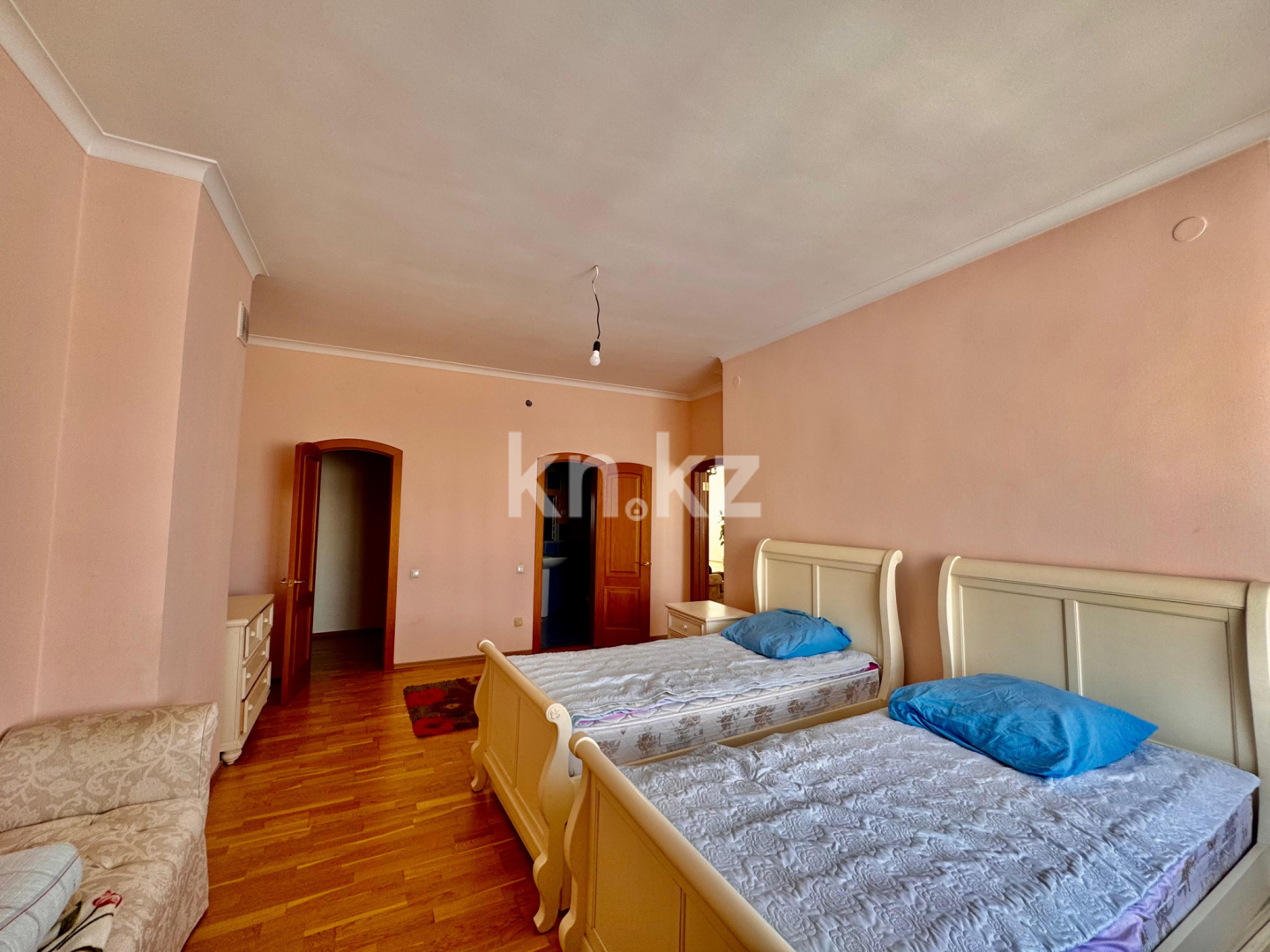 Продажа 6-комнатной квартиры, 383 м², Иманбаева, дом  12/1 в Астане - фото 18