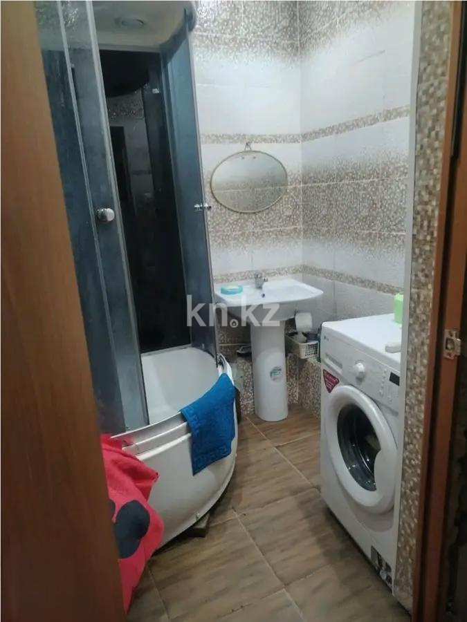 Продажа 3-комнатной квартиры, 63 м² в Караганде - фото 3