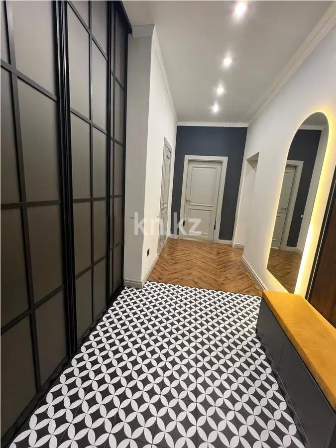 Продажа 2-комнатной квартиры, 95 м², мкр-н Самал-3, дом  15 в Алматы - фото 5