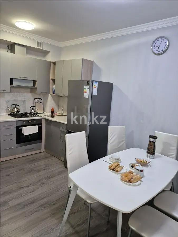 Продажа 2-комнатной квартиры, 52 м², мкр-н Аксай-5, дом  25 в Алматы - фото 3