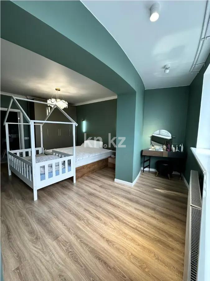 Продажа 4-комнатной квартиры, 132 м², ул. Брусиловского, дом  159 в Алматы