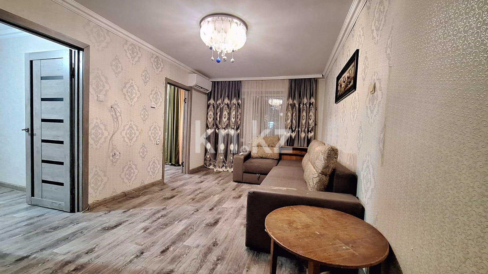 Продажа 4-комнатной квартиры, 61 м² в Караганде
