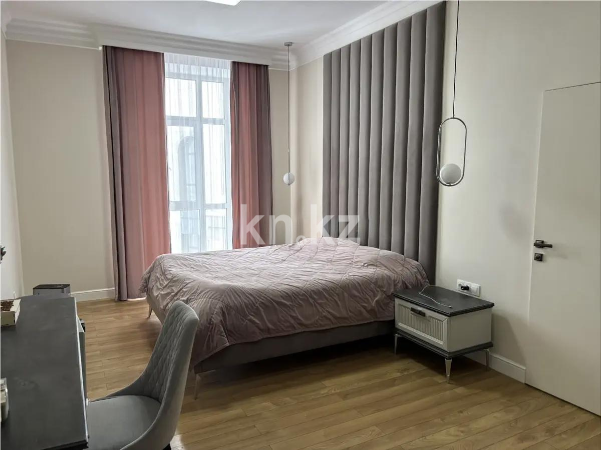 Продажа 4-комнатной квартиры, 202 м² в Астане - фото 2