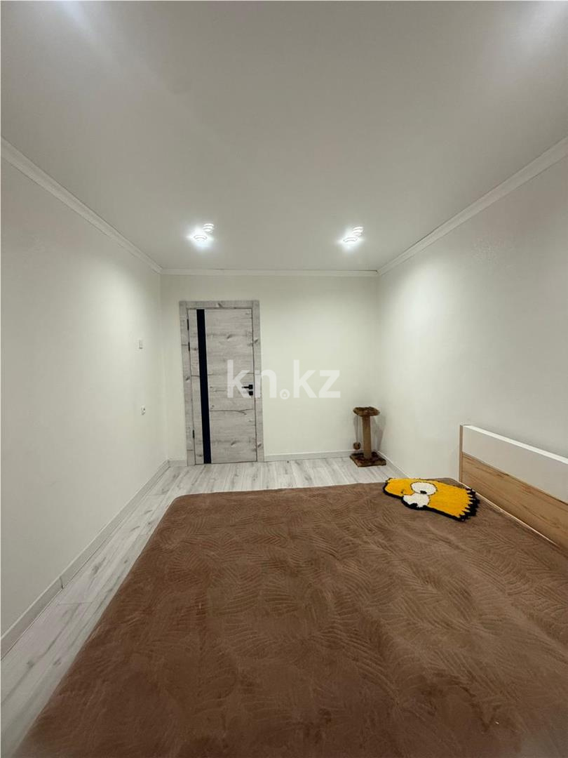 Продажа 3-комнатной квартиры, 64 м², ул. Затаевича (Зональная) в Караганде - фото 8