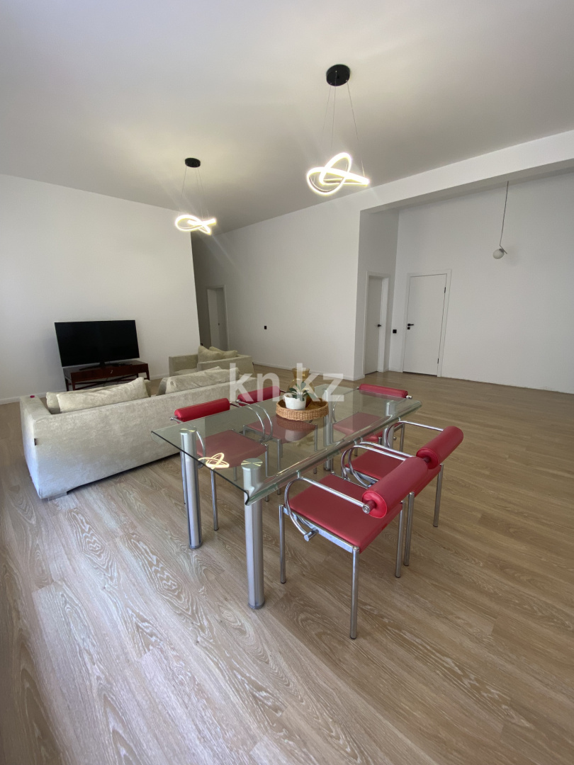 Продажа 7-комнатного дома, 220 м² в Алматы - фото 4