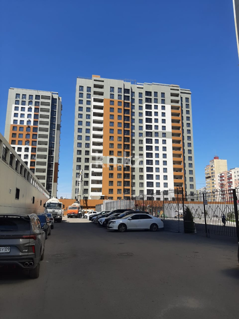 Продажа 2-комнатной квартиры, 62.2 м², пр. Республики, дом  23/2 блок 1 в Караганде