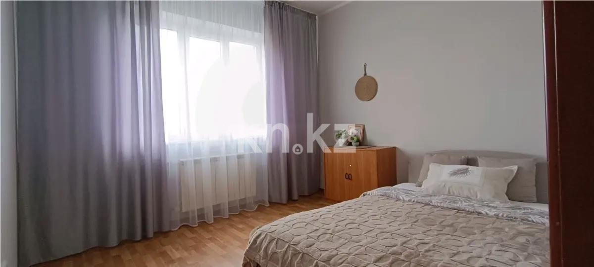 Продажа 3-комнатной квартиры, 75 м², ул. Жандосова, дом  33 в Алматы - фото 2
