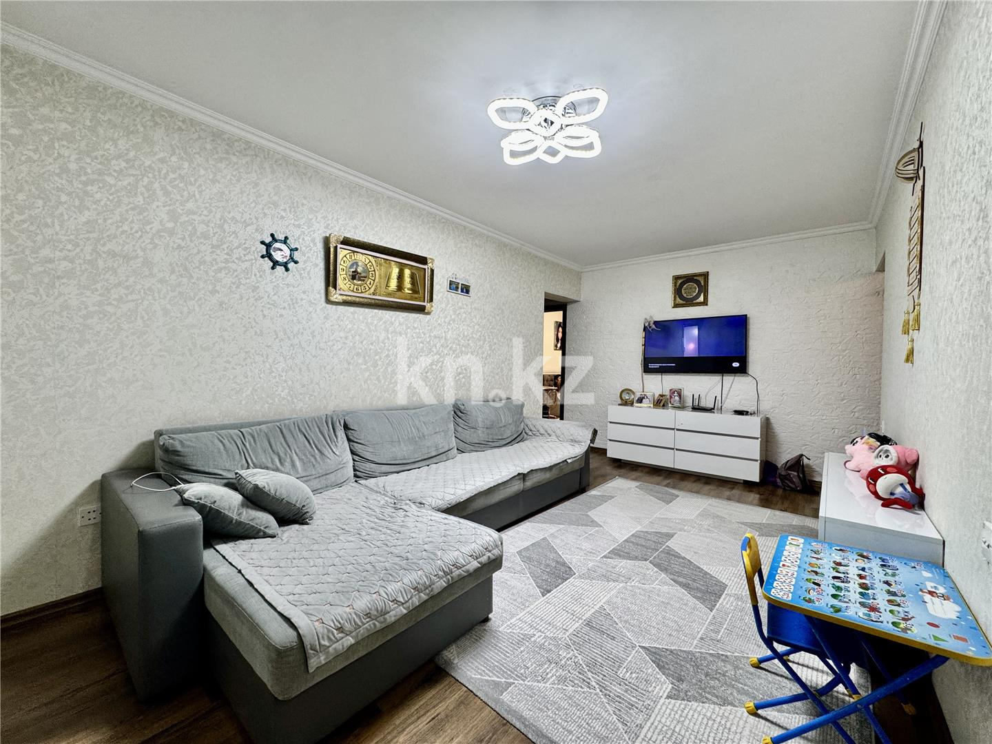 Продажа 3-комнатной квартиры, 57 м², ул. Гоголя, дом  58 в Караганде - фото 4