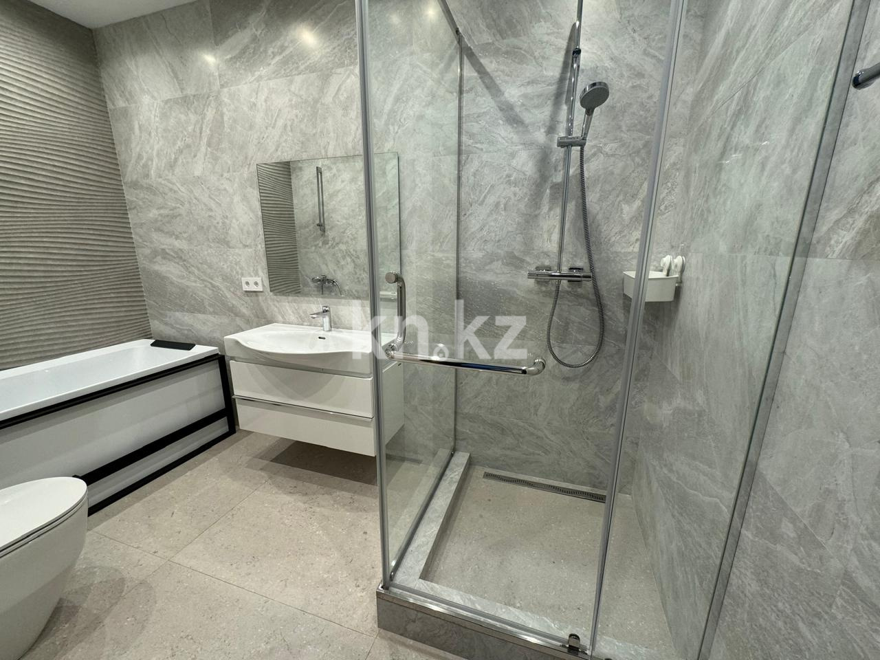 Аренда 5-комнатного дома, 380 м², ул. Кыз-Жибек в Астане - фото 26