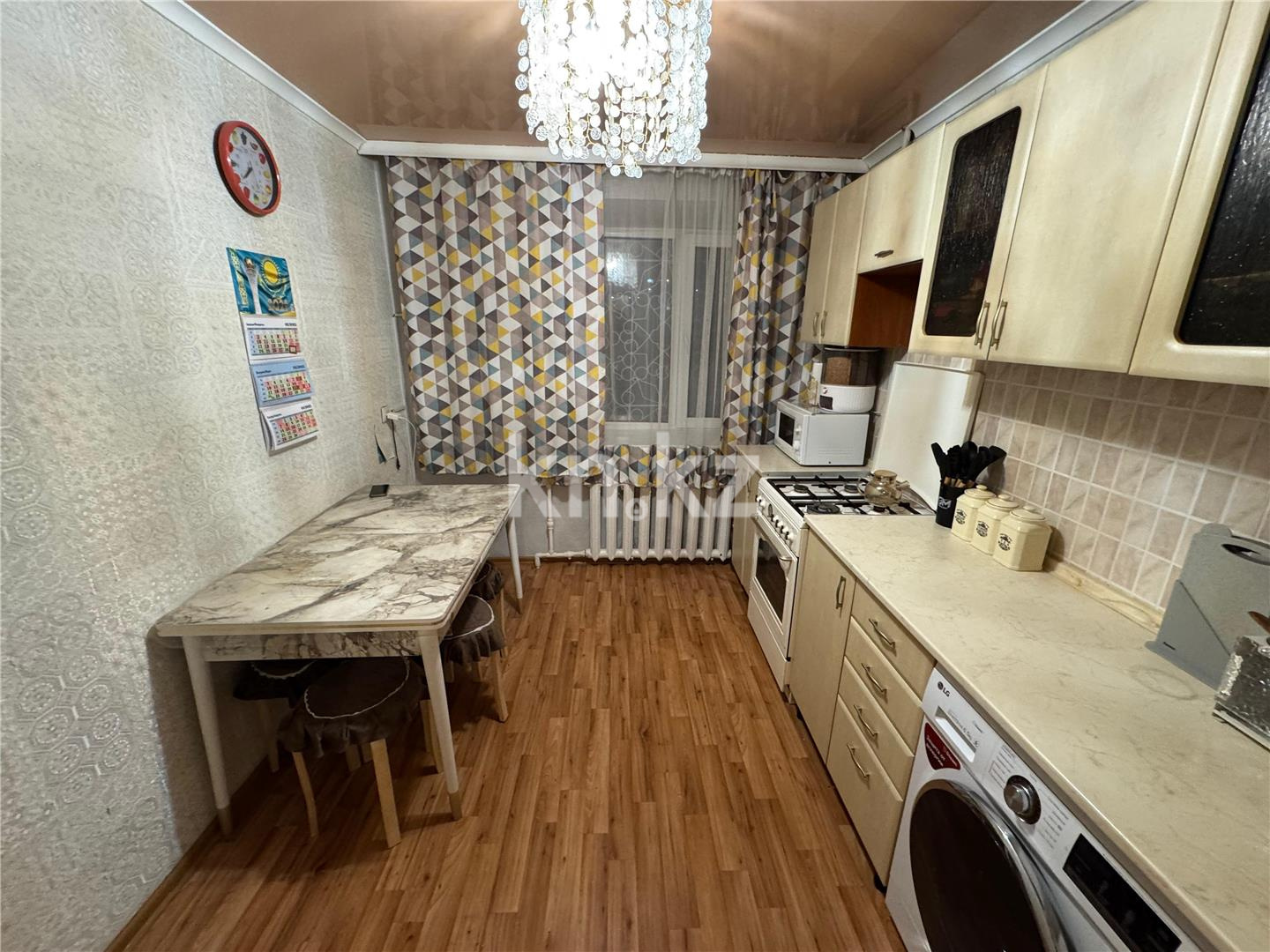 Продажа 4-комнатной квартиры, 70 м², ул. Жекибаева в Караганде - фото 3