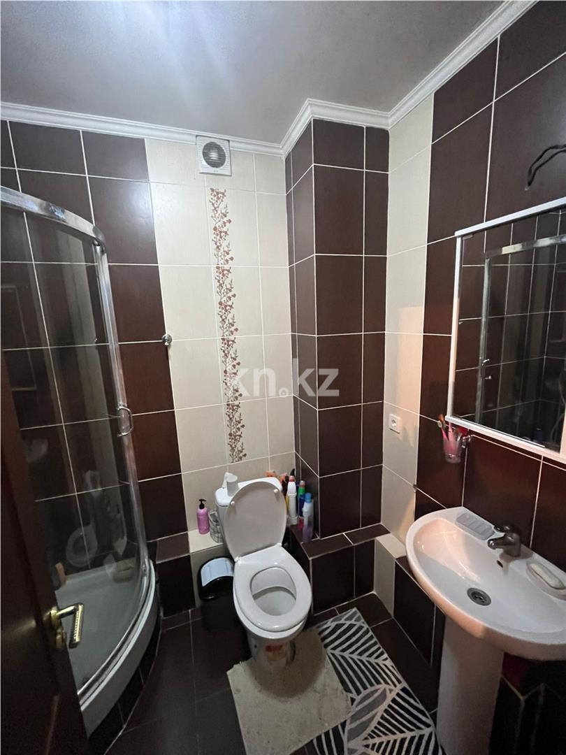 Продажа 1-комнатной квартиры, 33 м², ул. Иманова в Астане - фото 4