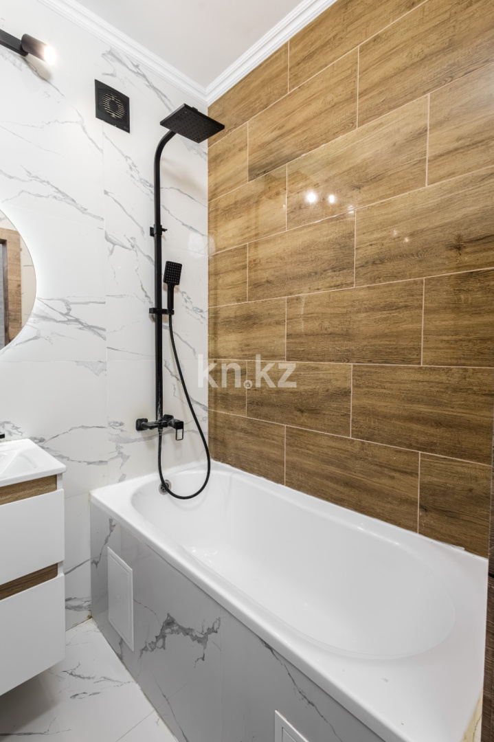 Продажа 2-комнатной квартиры, 80 м² в Астане - фото 2