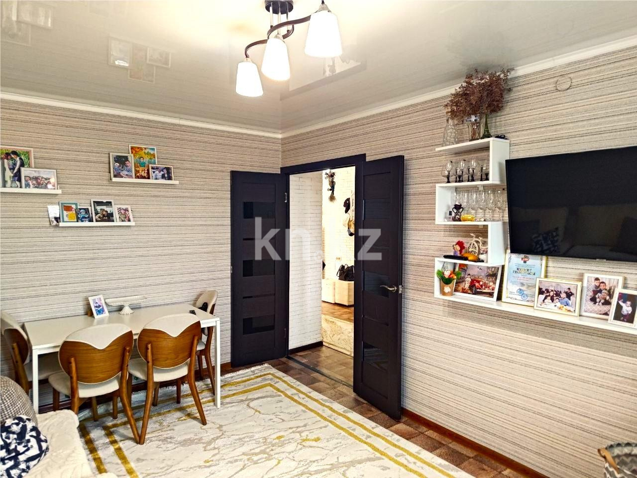 Продажа 3-комнатной квартиры, 62 м² в Караганде