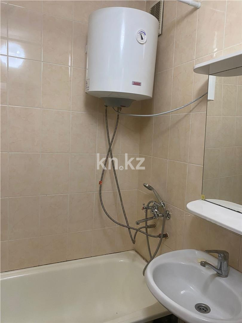 Продажа 2-комнатной квартиры, 54 м², мкр-н Гульдер-1 в Караганде - фото 7