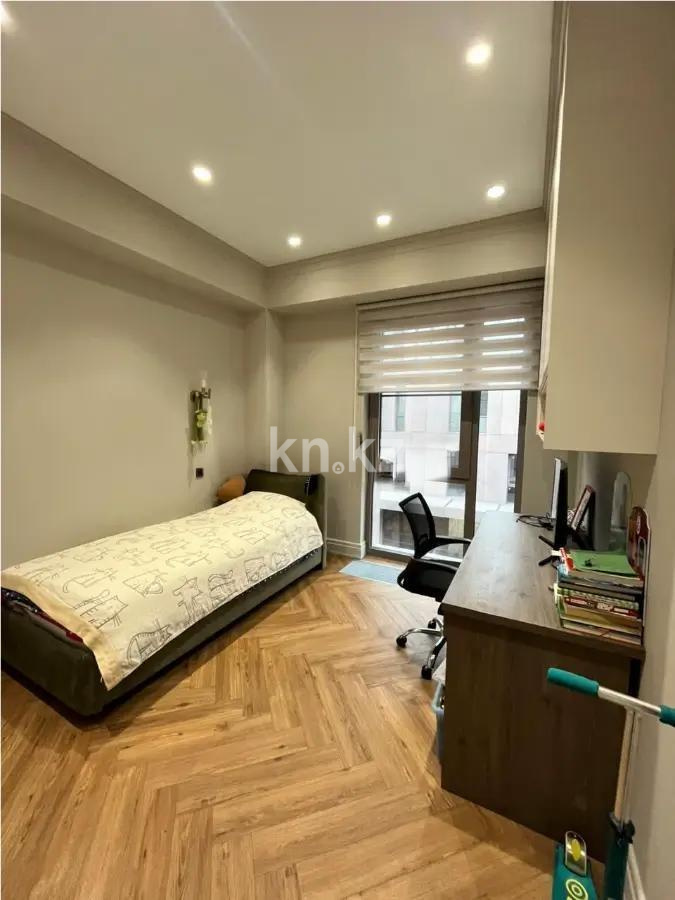 Продажа 4-комнатной квартиры, 135 м² в Алматы - фото 3