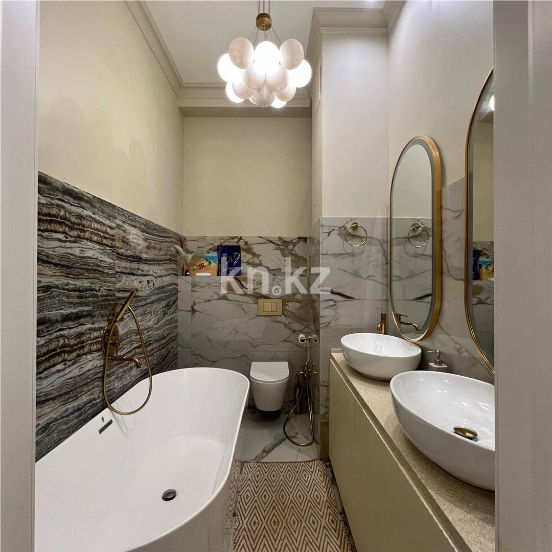 Продажа 4-комнатной квартиры, 140.7 м², ул. Е-900 в Астане - фото 13