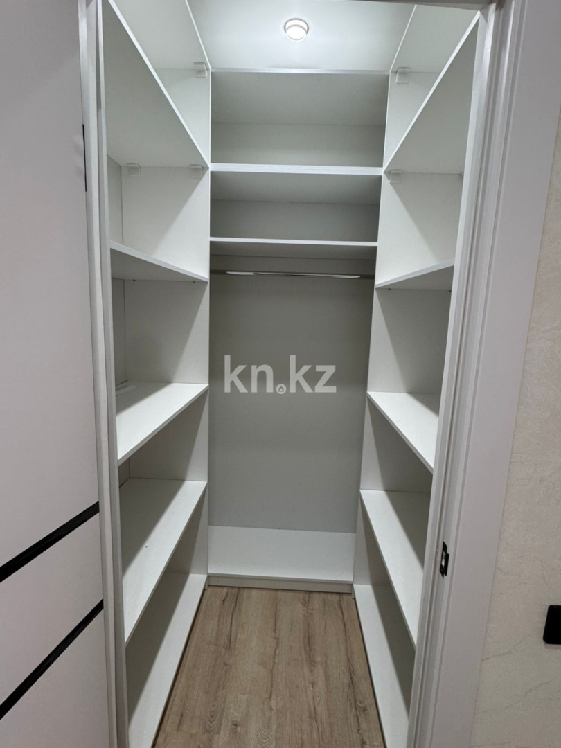 Продажа 1-комнатной квартиры, 43.8 м², ул. Кеменгер, дом  36 в Уральске - фото 8