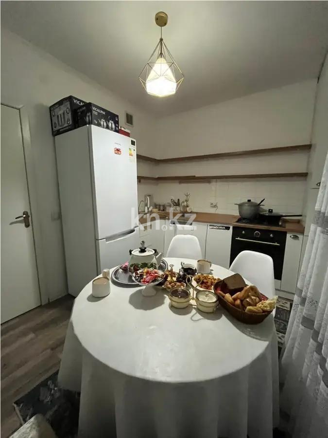 Продажа 3-комнатной квартиры, 65 м² в Алматы - фото 4