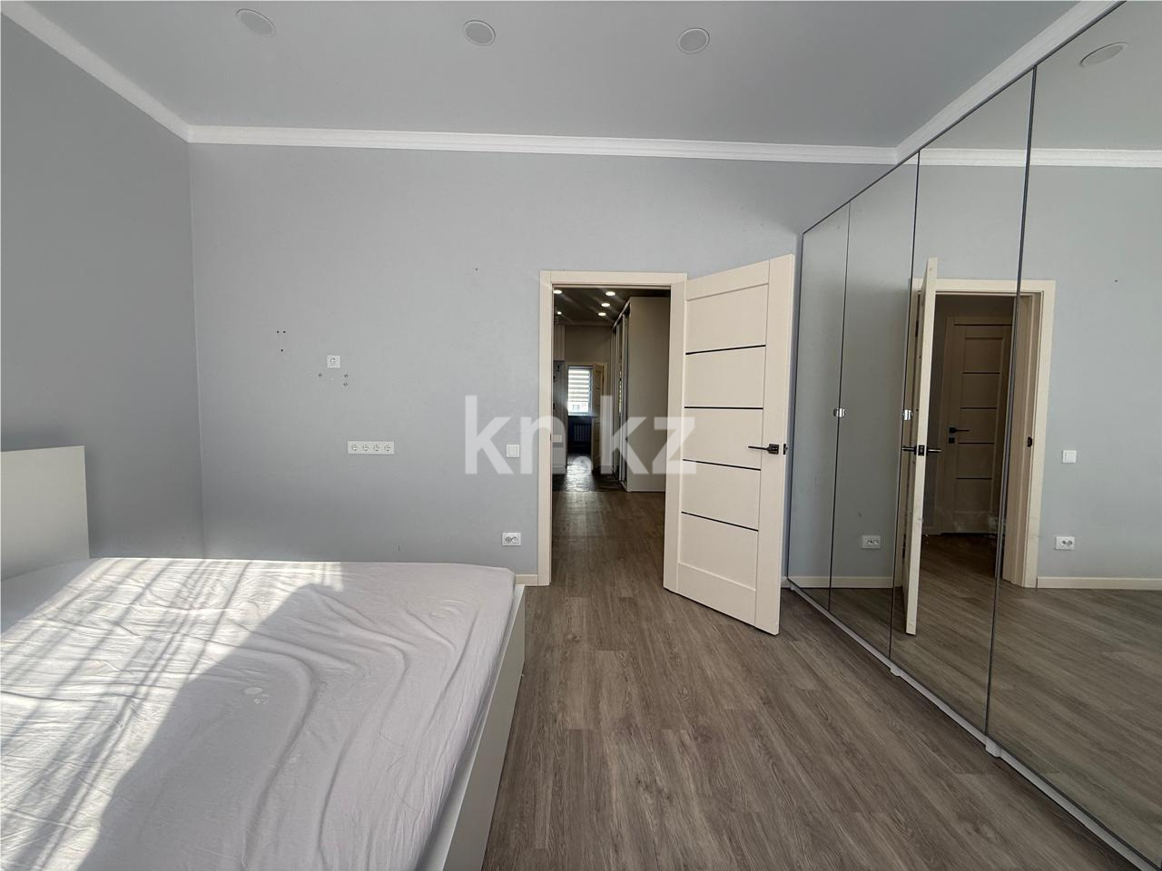 Продажа 4-комнатной квартиры, 127 м² в Караганде - фото 8