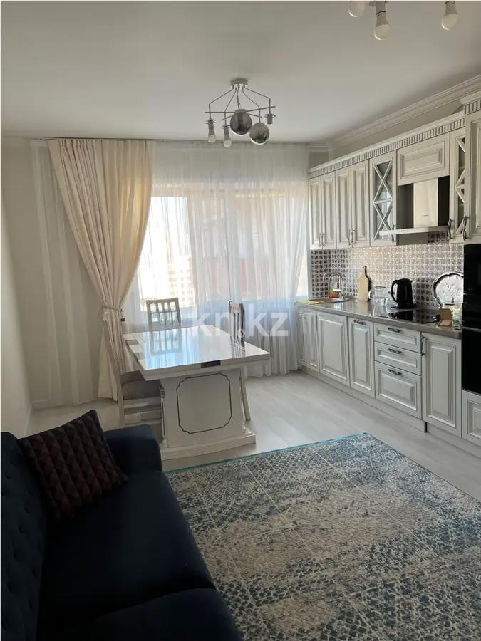 Продажа 3-комнатной квартиры, 110 м², пр. Шахтеров, дом  52 в Караганде - фото 4