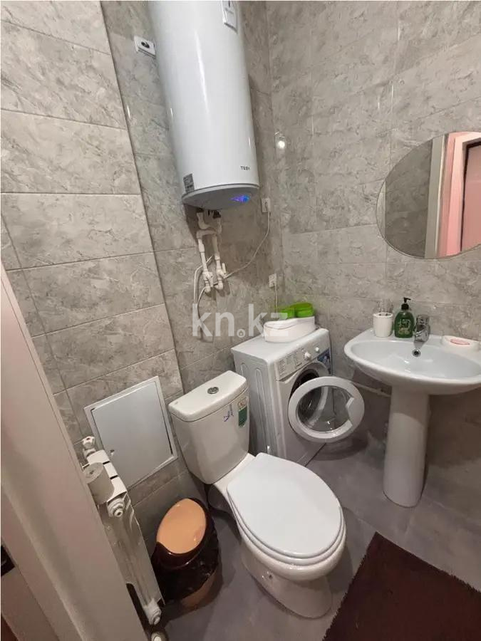 Продажа 1-комнатной квартиры, 40 м² в Караганде - фото 3