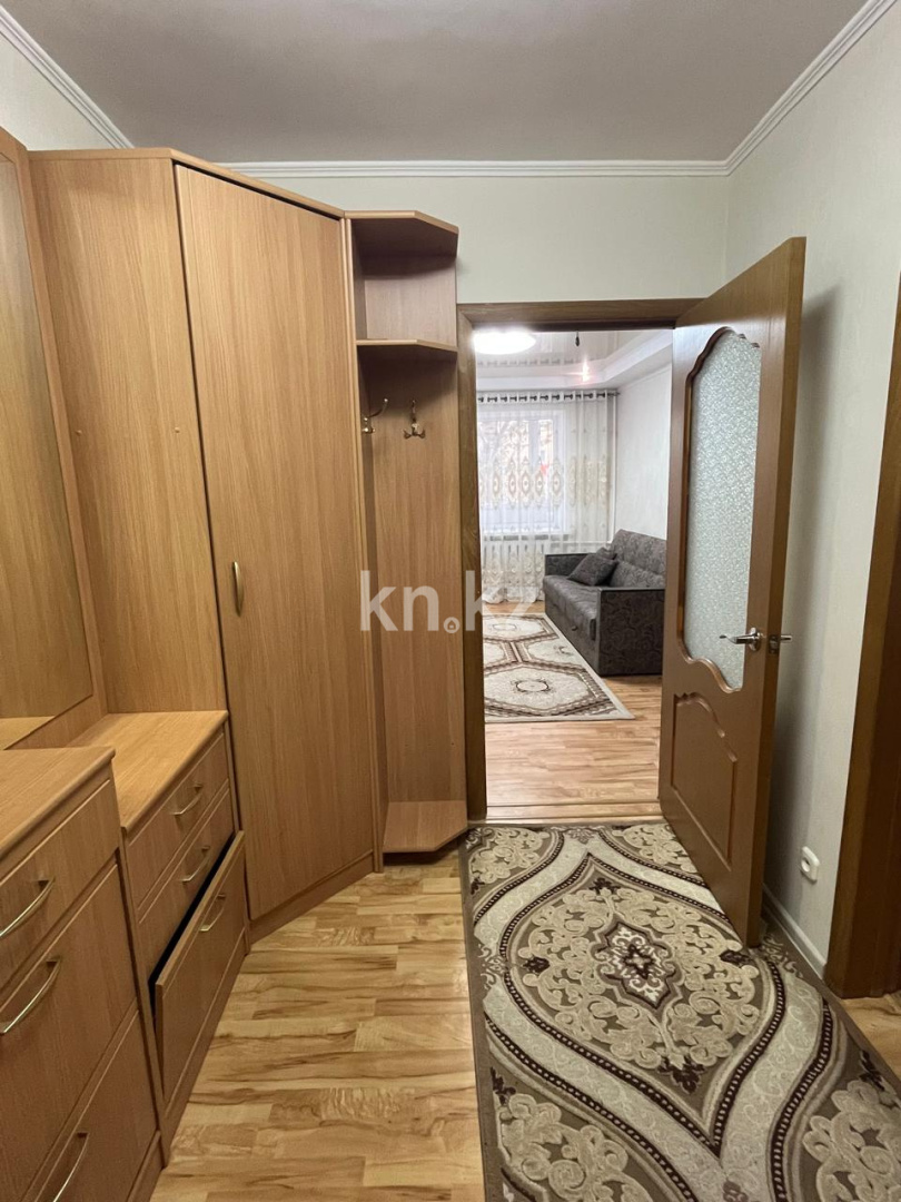 Продажа 3-комнатной квартиры, 50 м², ул. Пичугина, дом  240 в Караганде - фото 6