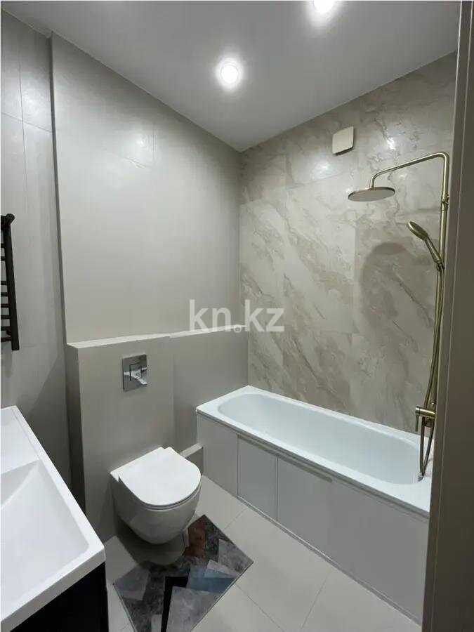 Продажа 2-комнатной квартиры, 46.9 м² в Алматы - фото 2