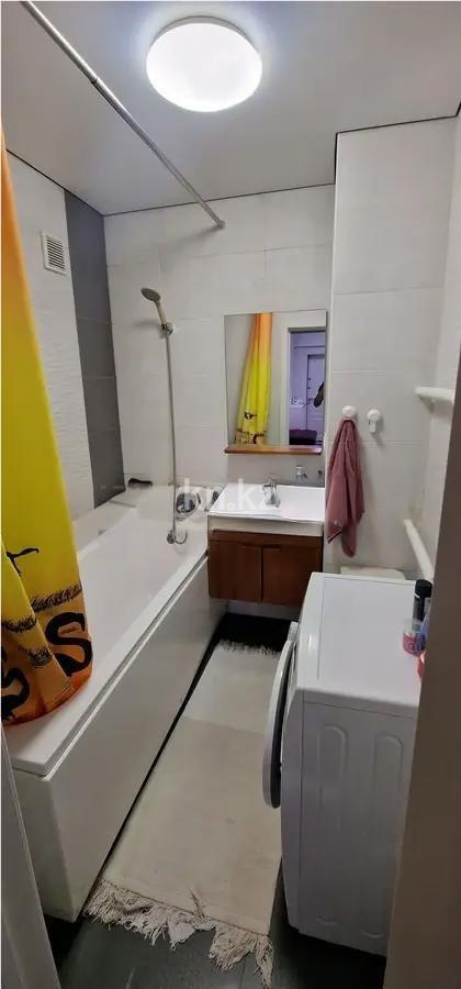 Продажа 3-комнатной квартиры, 73 м², мкр-н Мамыр-1, дом  5 в Алматы - фото 5