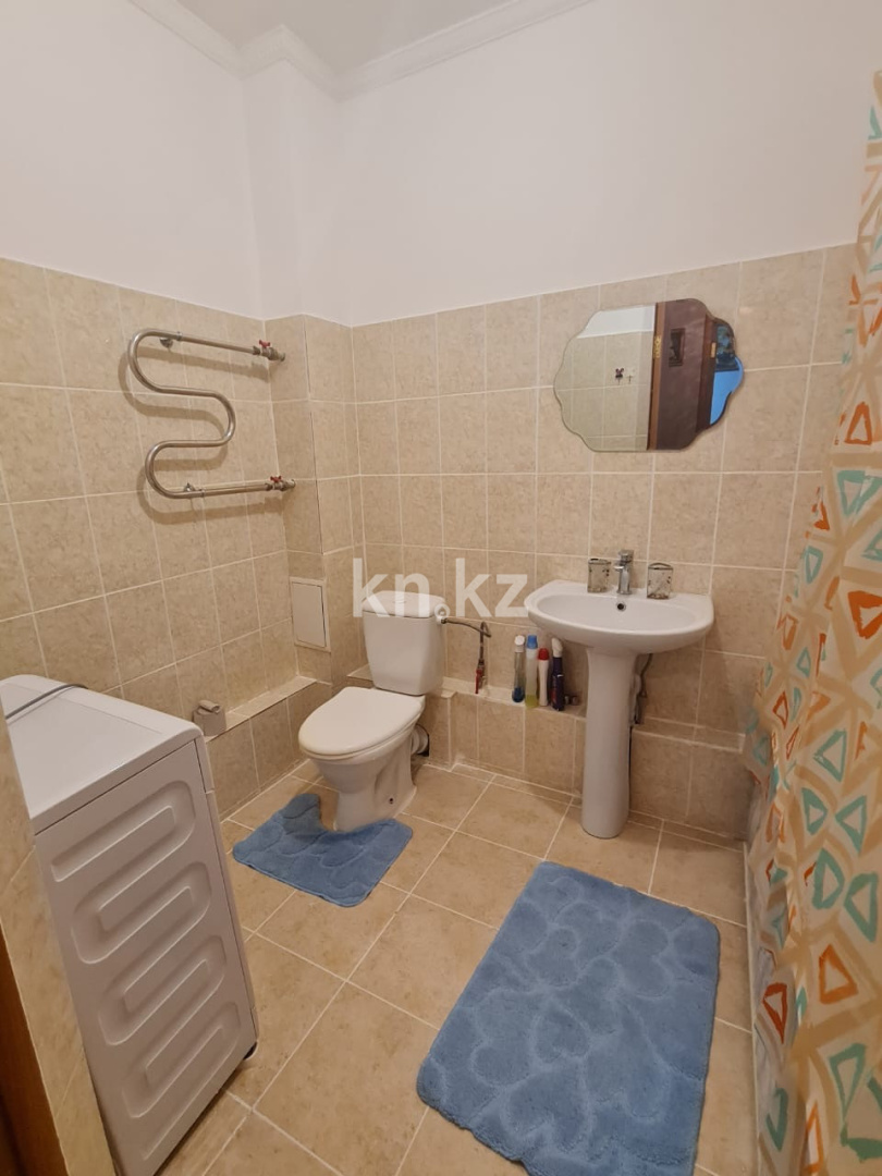 Аренда 1-комнатной квартиры, 50 м², ул. Шевченко, дом  10/4 - пр. Сарыарка в Астане - фото 13