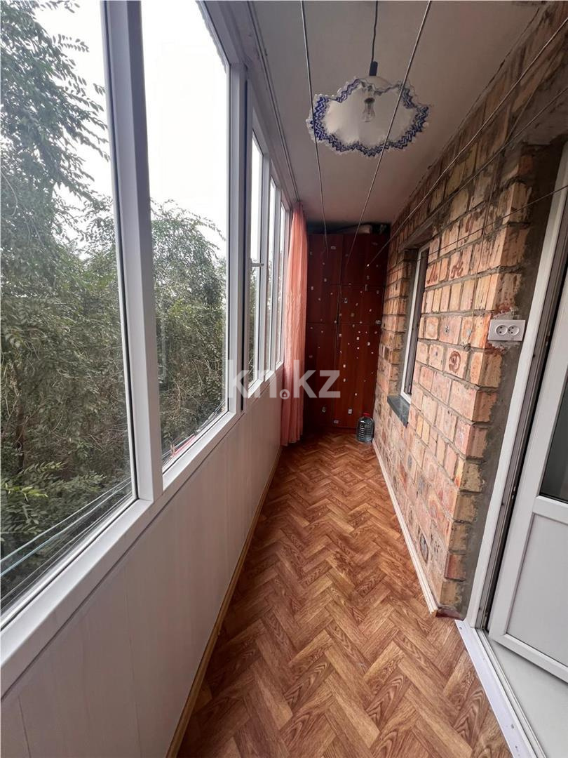 Продажа 2-комнатной квартиры, 50 м², 11 кв-л, дом  15 в Караганде - фото 11