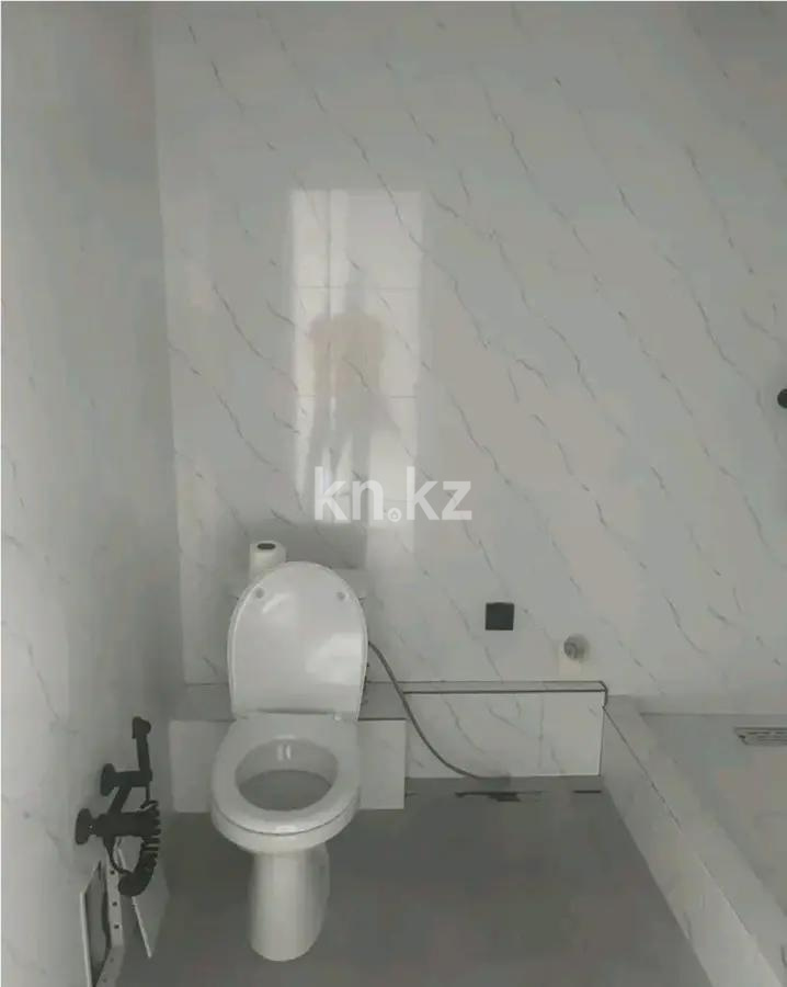 Продажа 3-комнатной квартиры, 50 м² в Алматы - фото 2