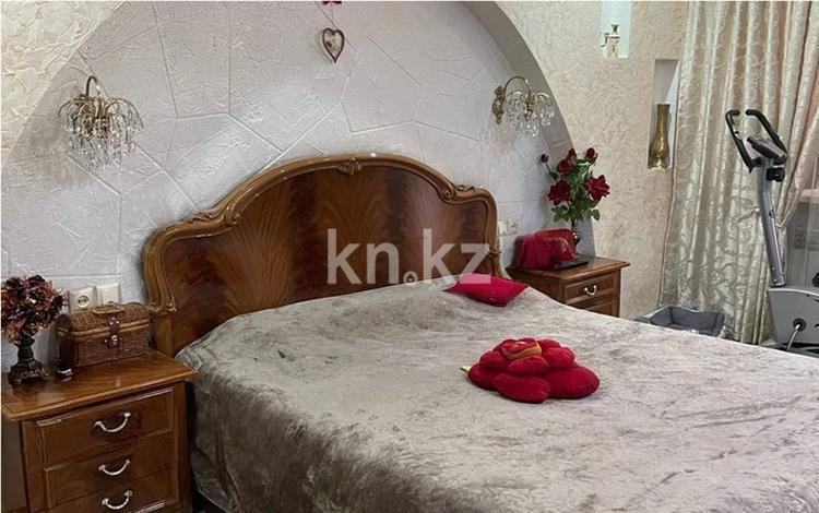 Продажа 3-комнатной квартиры, 64.1 м², ул. Бекмаханова, дом  2/7 в Алматы - фото 3