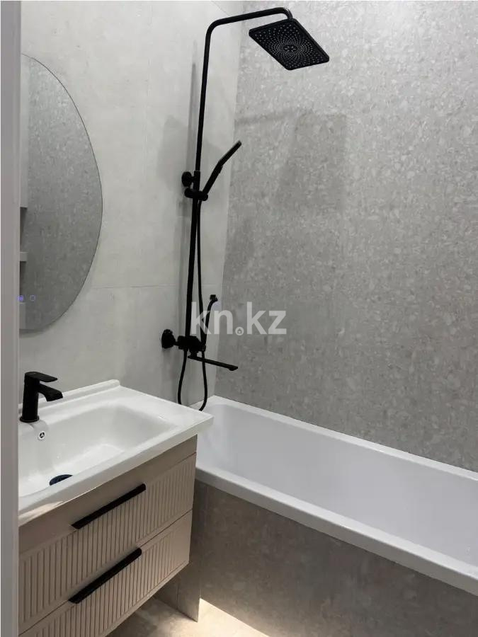 Продажа 2-комнатной квартиры, 43 м², ул. Айтматова, дом  77/9 в Астане - фото 5