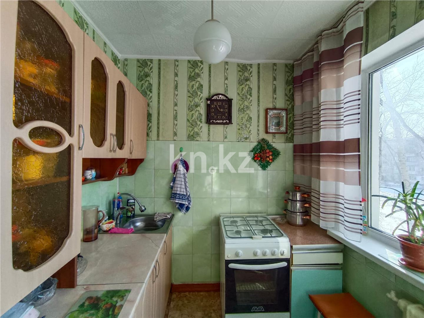 Продажа 3-комнатной квартиры, 63 м², мкр-н 22 в Караганде - фото 10